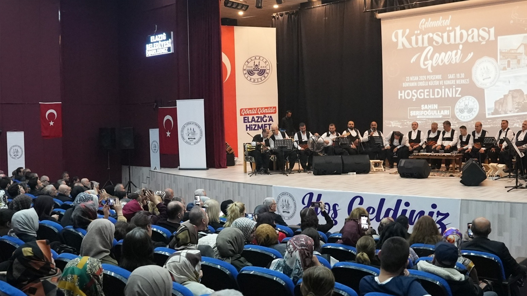 Geleneksel Kürsübaşı Gecesi’ne Yoğun İlgi