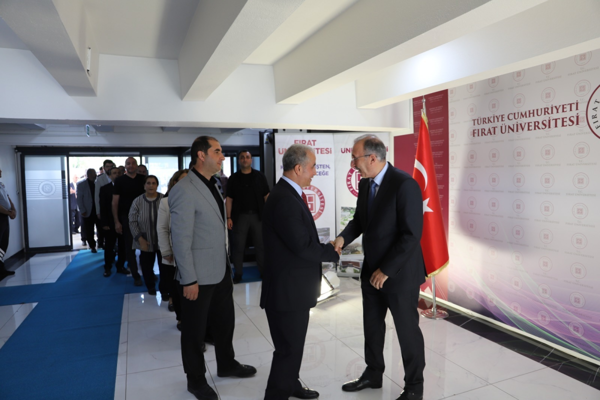 FIRAT ÜNİVERSİTESİNDE BAYRAMLAŞMA PROGRAMI DÜZENLENDİ