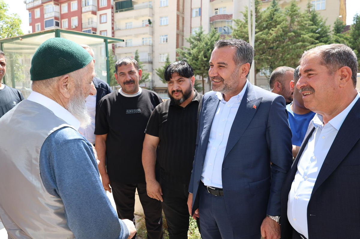 Sanayi Mahallesi’nde Asfalt Mesaisi