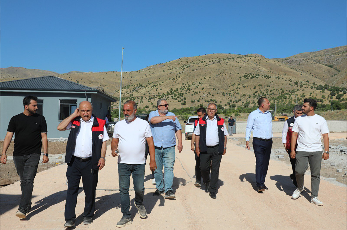 Elazığ Besi OSB'deki Yatırımlar İncelendi
