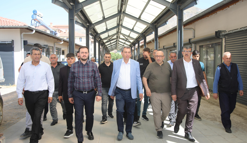 AK Parti Heyeti Elazığ’ın Üç İlçesinde Sahadaydı