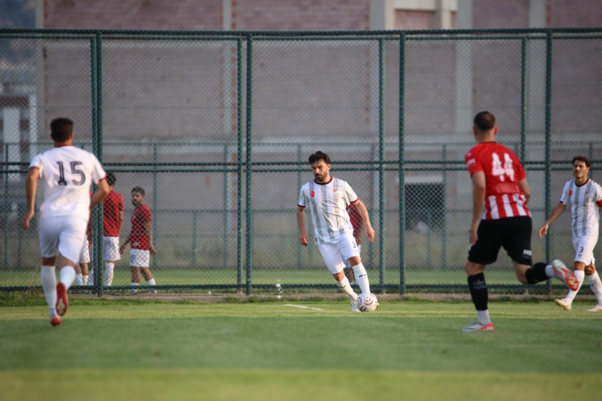 Elazığspor İlk Sınavını Kazandı