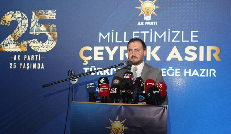 AK Parti Elazığ’da 25. yılını kutladı