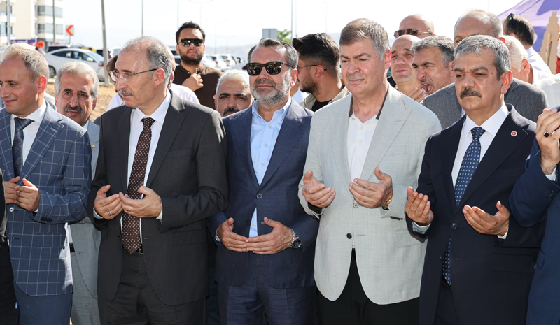 Elazığ'da Şehir Hastanesi Yerleşkesinde Cami Temeli Atıldı
